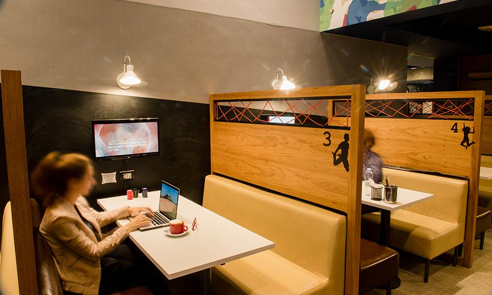 Trampolim Startup Café - Café, restaurante e coworking na Consolação